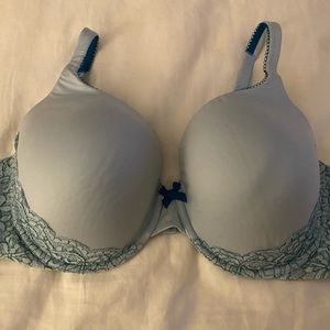 Victoria’s Secret Body By Victoria Lined Perfect Coverage 38DD